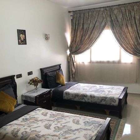 Bel Appartement Renove Proche De La Gare Du Train Rabat Dış mekan fotoğraf
