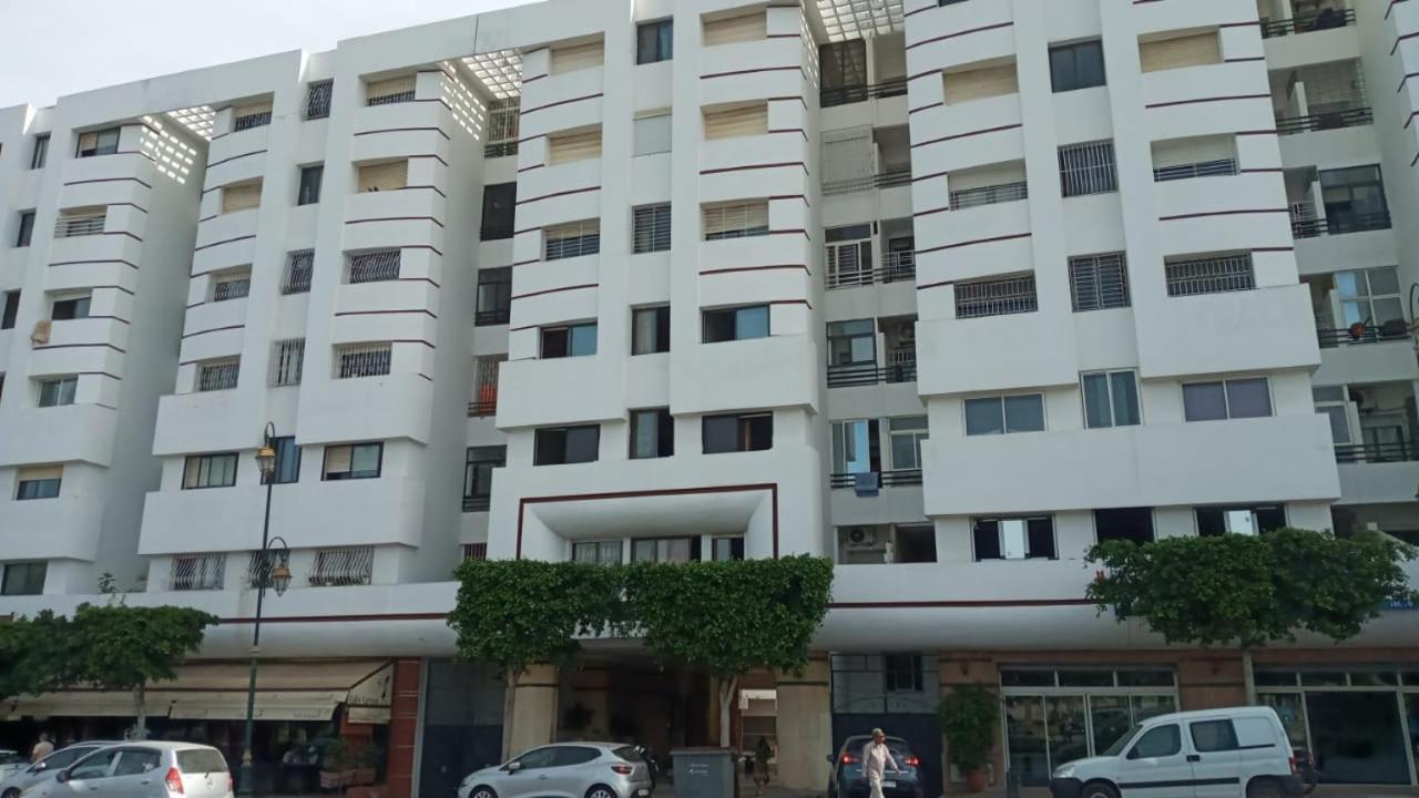 Bel Appartement Renove Proche De La Gare Du Train Rabat Dış mekan fotoğraf